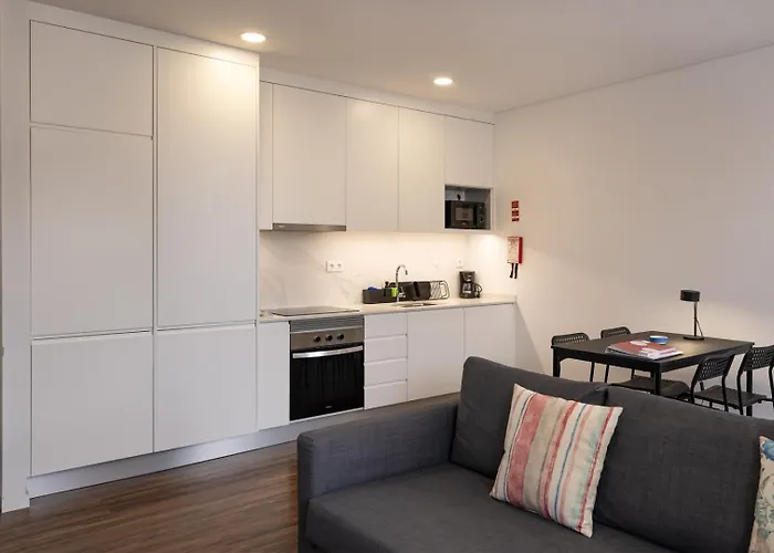 Apartman Cozy Figueira *